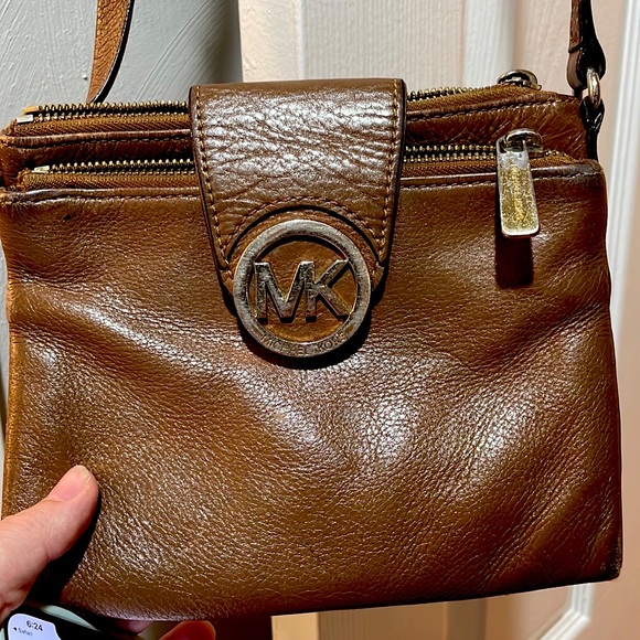 Michael Kohrs Fulton Crossbody Bag-Brown - Picture 4 of 4